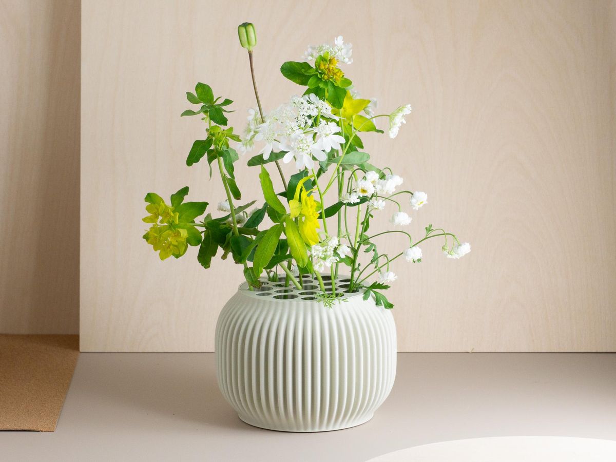 Minimal Form sustainable modern arrangement